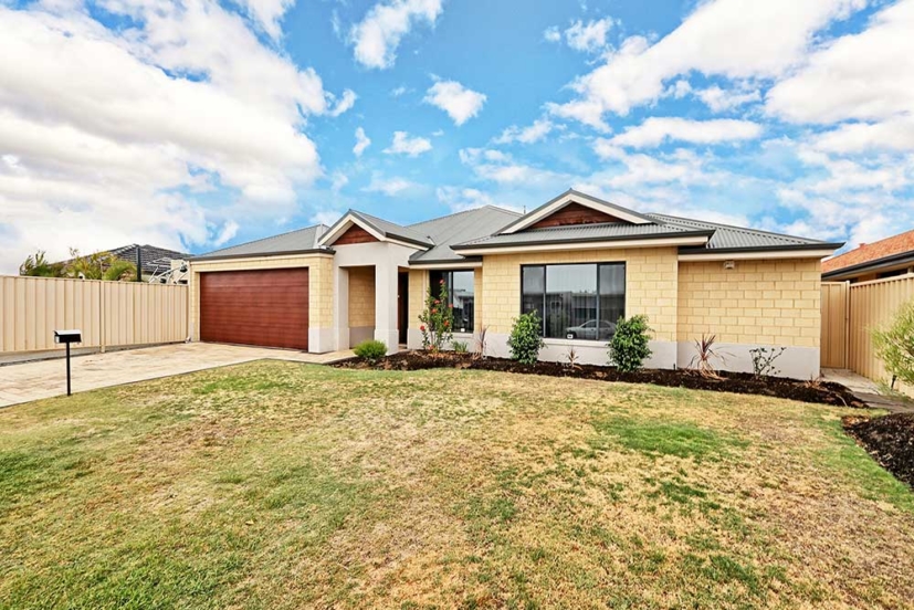 11 Bletchley Parkway, SOUTHERN RIVER, WA 6110
