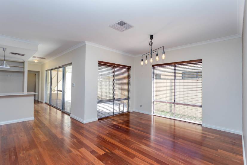13 Terracina Parkway, PIARA WATERS, WA 6112 AUS