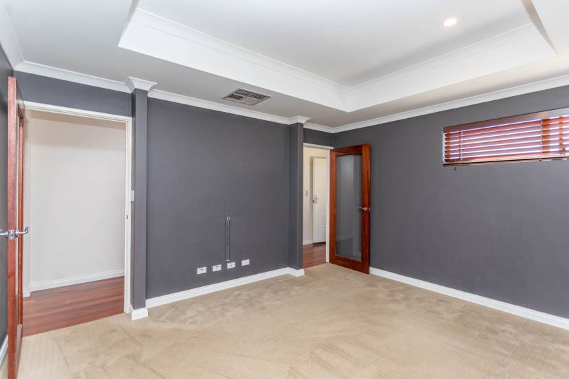 13 Terracina Parkway, PIARA WATERS, WA 6112 AUS