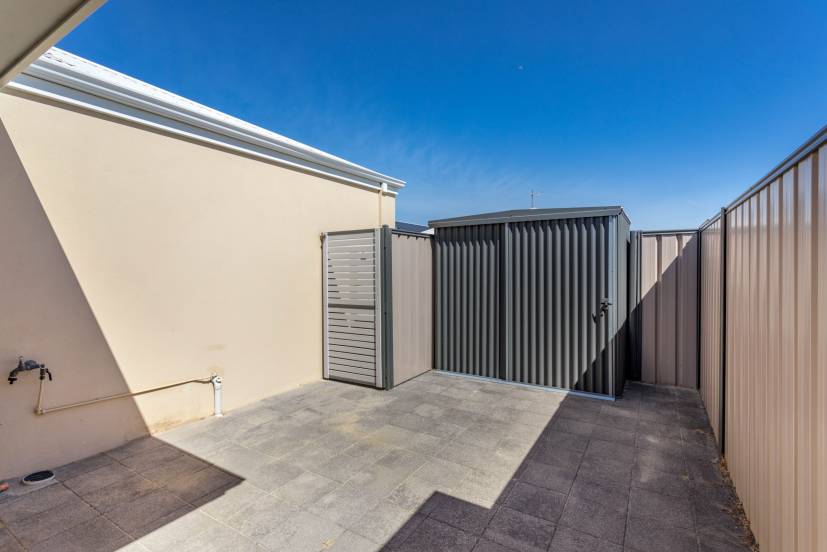 13 Terracina Parkway, PIARA WATERS, WA 6112 AUS
