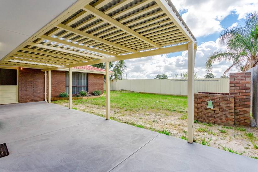 8 Greenhood Court, GOSNELLS, WA 6110 AUS