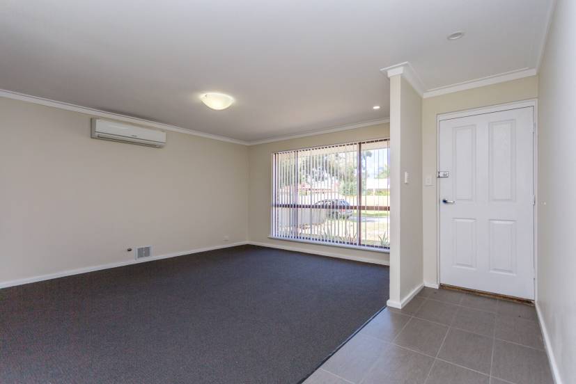 8 Greenhood Court, GOSNELLS, WA 6110 AUS