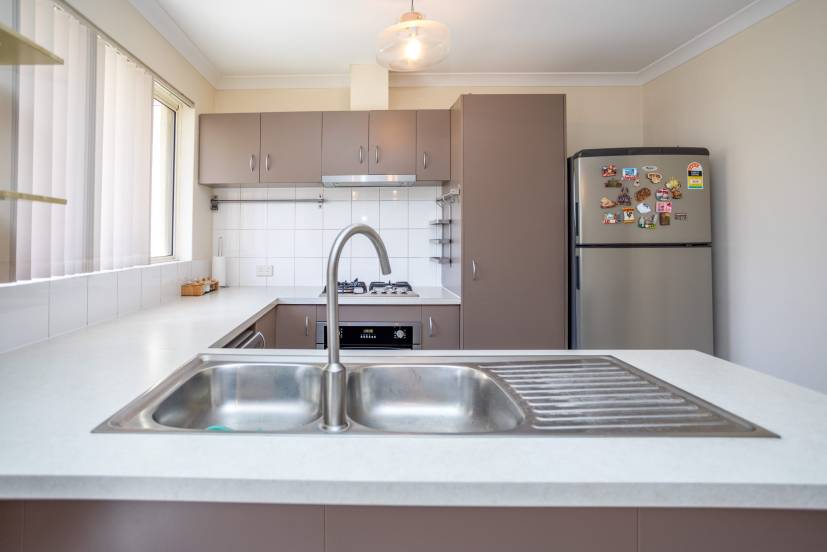4/14 Godwit Street, QUEENS PARK, WA 6107 AUS