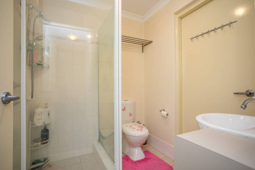 4/14 Godwit Street, QUEENS PARK, WA 6107 AUS