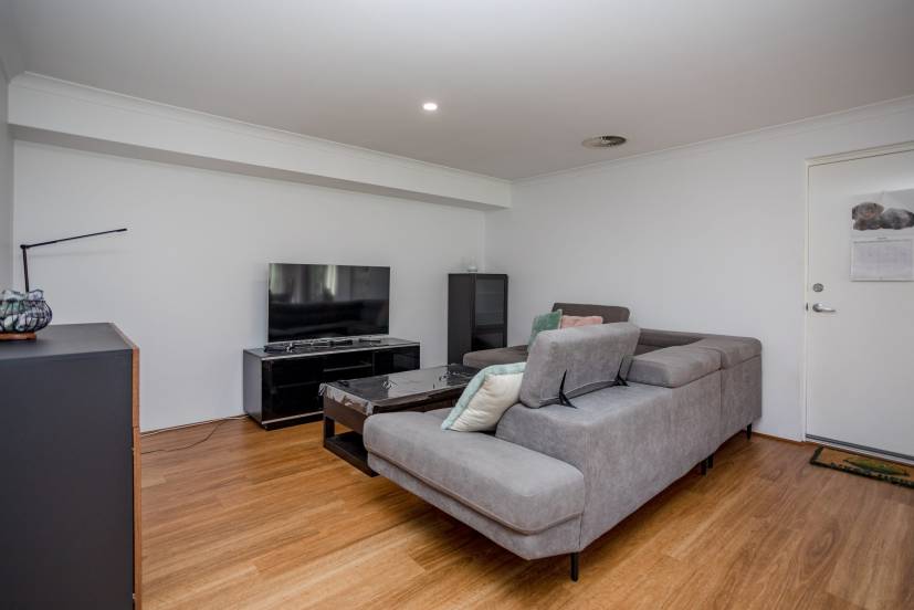 3 Oriel Lane, PIARA WATERS, WA 6112 AUS