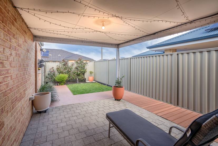 3 Oriel Lane, PIARA WATERS, WA 6112 AUS