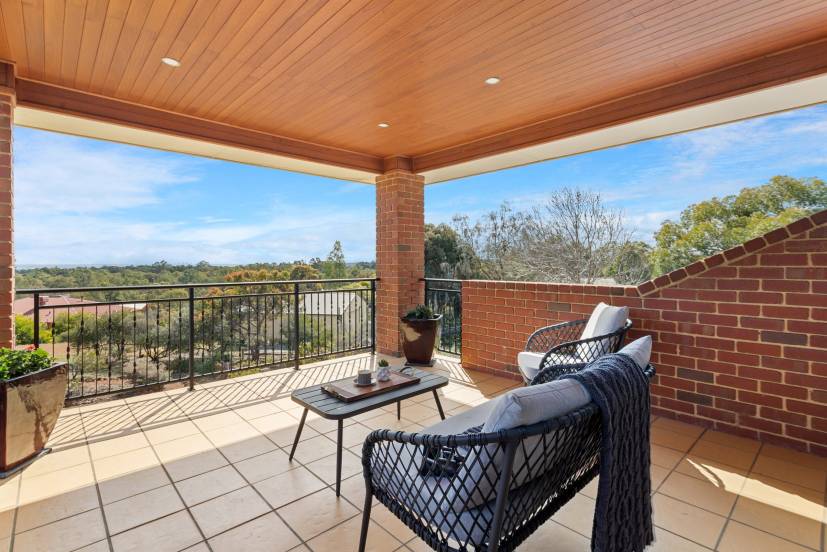 2 Waters Place, BEDFORDALE, WA 6112 AUS
