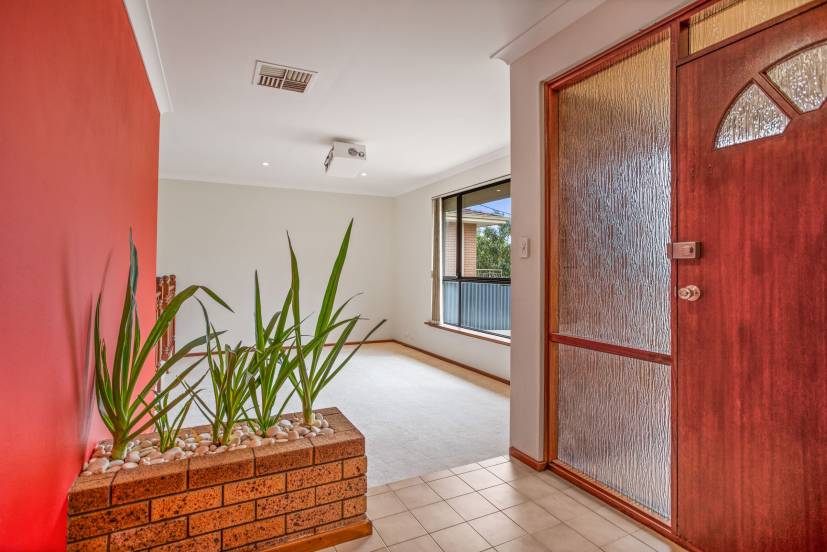 21 Hobley Way, SPEARWOOD, WA 6163 AUS
