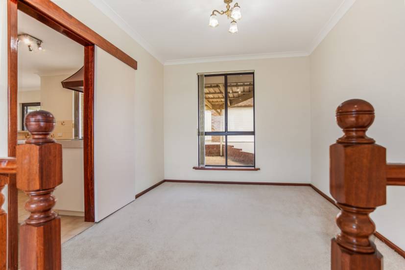 21 Hobley Way, SPEARWOOD, WA 6163 AUS
