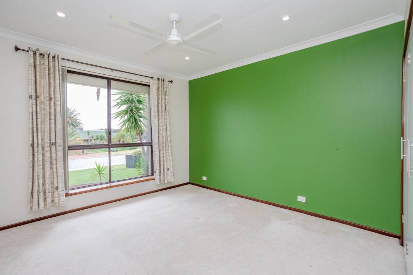 21 Hobley Way, SPEARWOOD, WA 6163 AUS