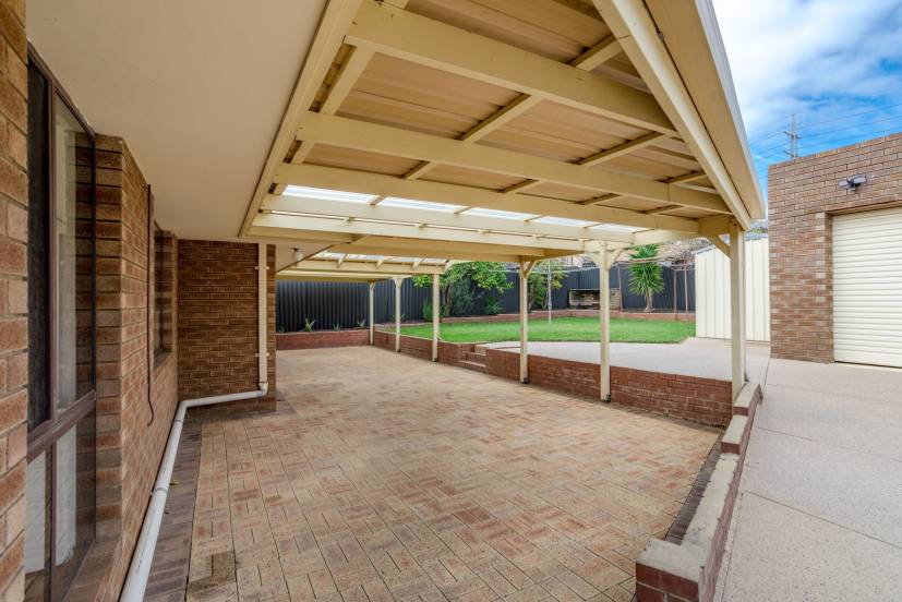 21 Hobley Way, SPEARWOOD, WA 6163 AUS