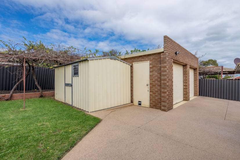 21 Hobley Way, SPEARWOOD, WA 6163 AUS