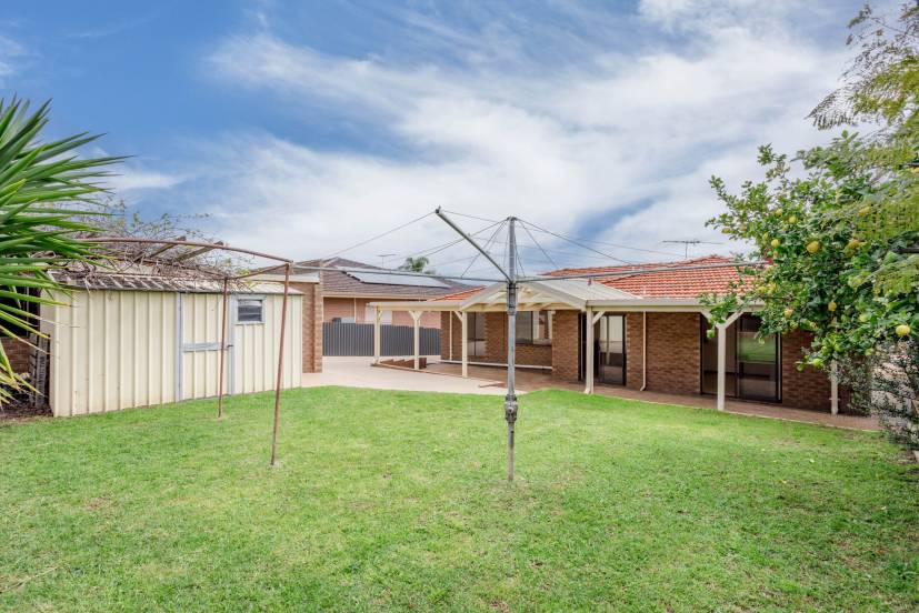 21 Hobley Way, SPEARWOOD, WA 6163 AUS