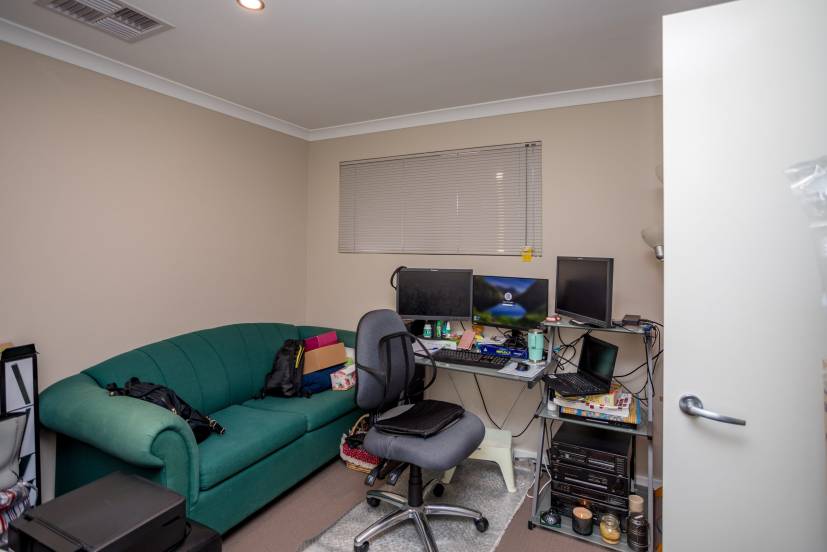 7B Chasley Court, KELMSCOTT, WA 6111 AUS