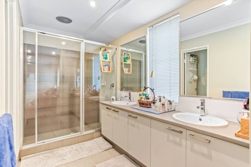 7B Chasley Court, KELMSCOTT, WA 6111 AUS