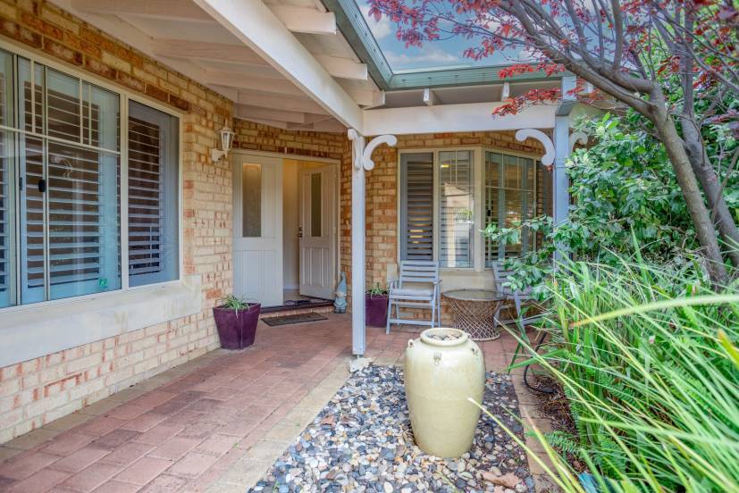 13 Jilakin Loop, CANNING VALE, WA 6155 AUS