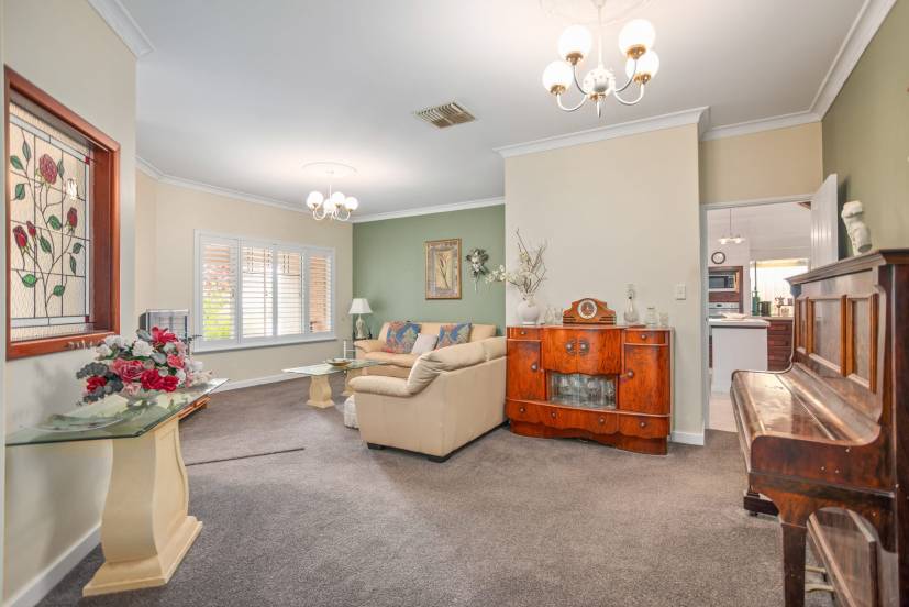13 Jilakin Loop, CANNING VALE, WA 6155 AUS