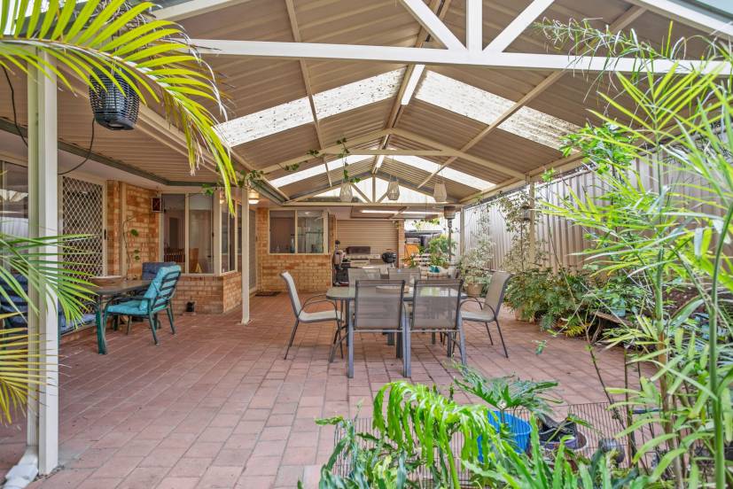 13 Jilakin Loop, CANNING VALE, WA 6155 AUS