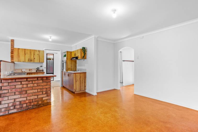 45 Kingsford Way, HUNTINGDALE, WA 6110 AUS