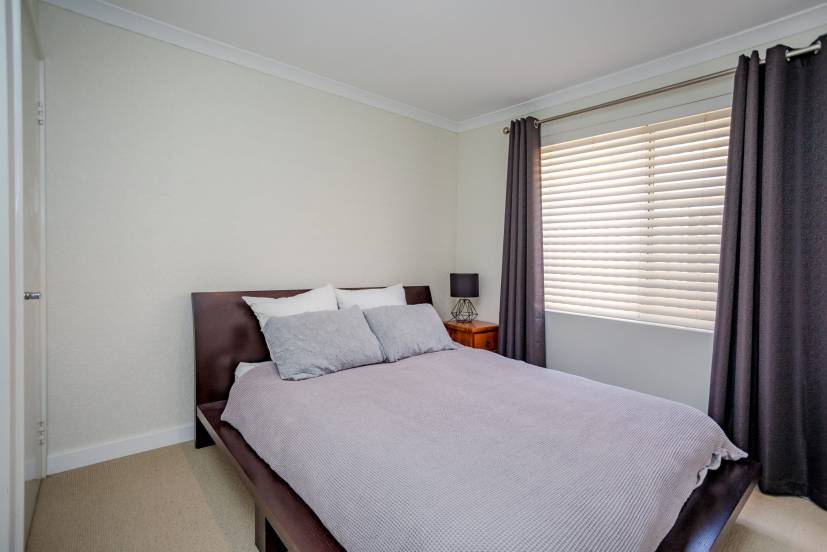 1 Binomial Way, PIARA WATERS, WA 6112 AUS