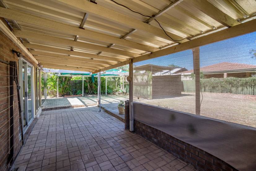 16 Shearwater Way, GOSNELLS, WA 6110 AUS