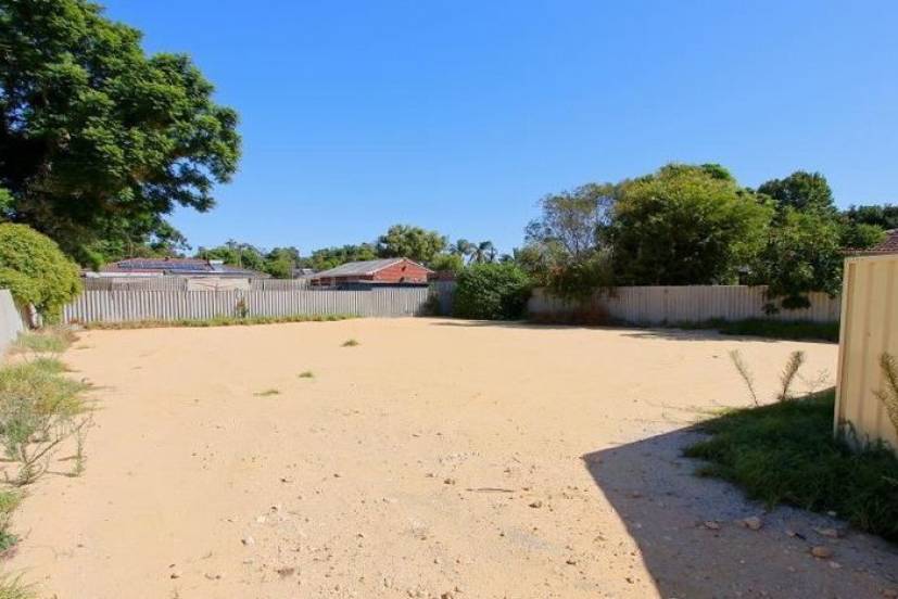42A Eynesford Street, GOSNELLS, WA 6110 AUS