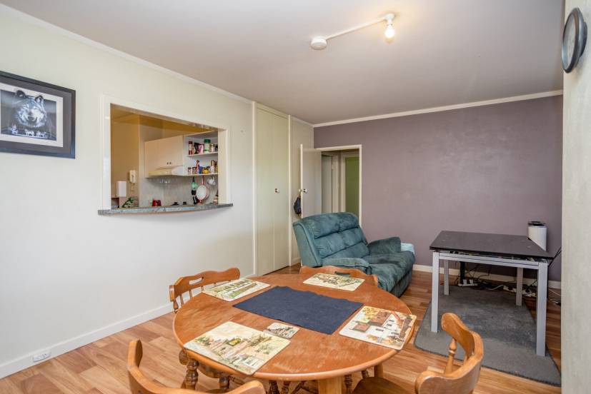 11/2 Benjamin Street, ARMADALE, WA 6112 AUS