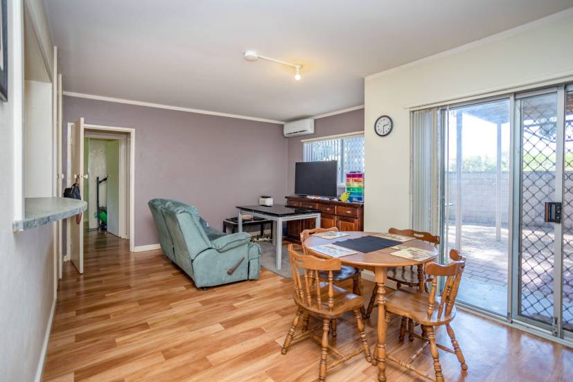 11/2 Benjamin Street, ARMADALE, WA 6112 AUS