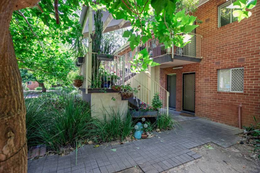 11/2 Benjamin Street, ARMADALE, WA 6112 AUS