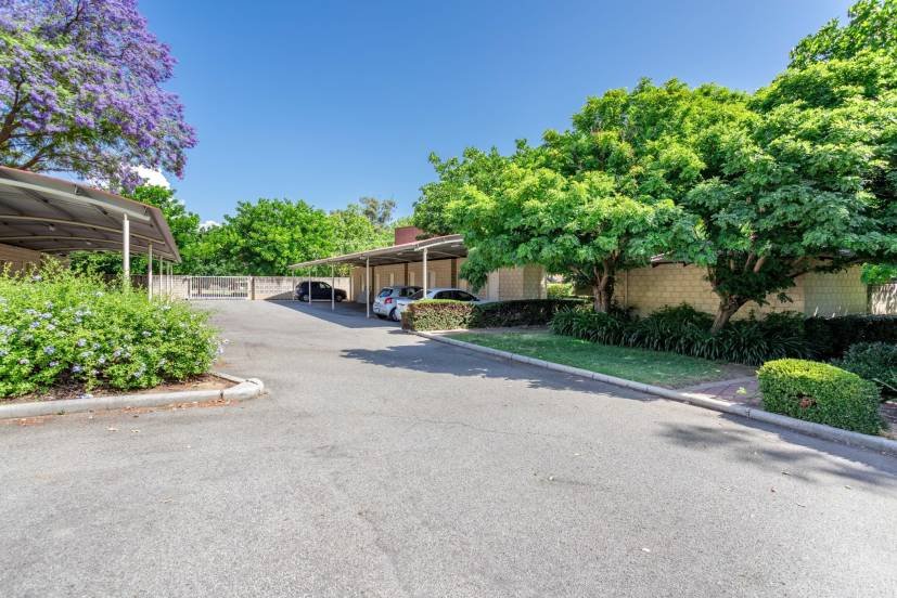 11/2 Benjamin Street, ARMADALE, WA 6112 AUS
