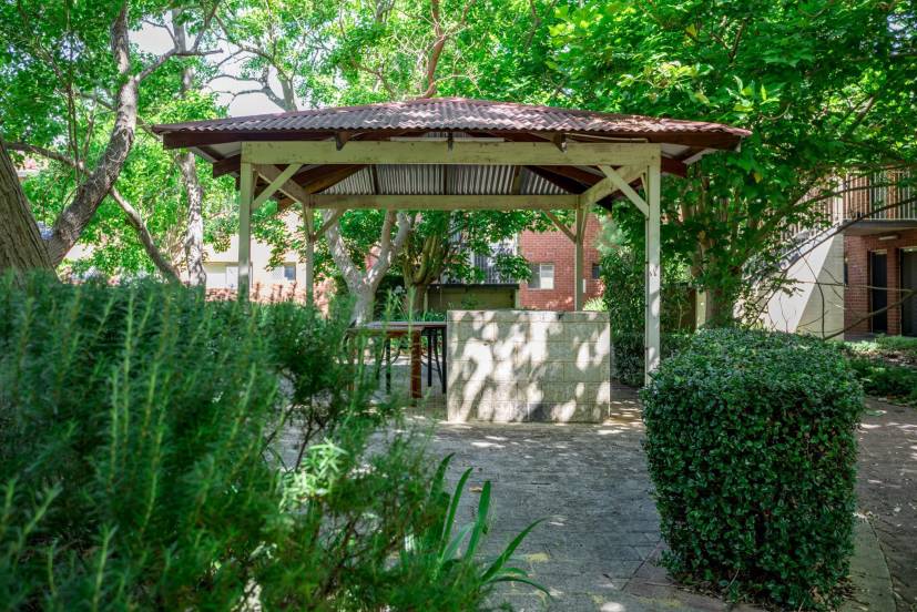 11/2 Benjamin Street, ARMADALE, WA 6112 AUS