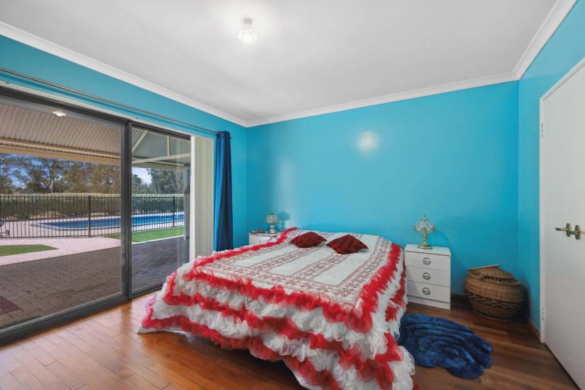 15 Shearwater Way, GOSNELLS, WA 6110 AUS