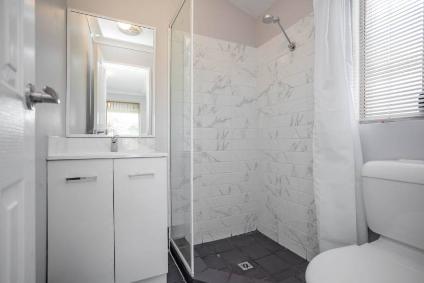 11 Indigo Circle, WARNBRO, WA 6169 AUS