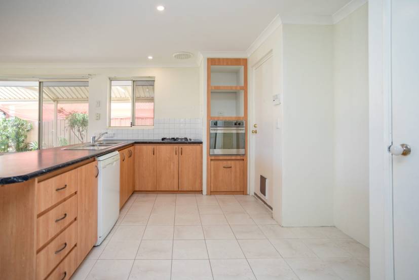 88 Shannon Ramble, GOSNELLS, WA 6110 AUS