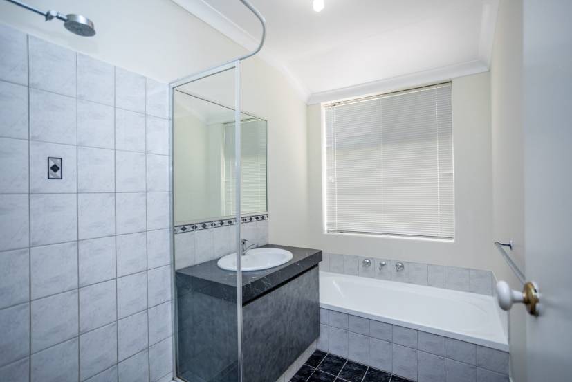 88 Shannon Ramble, GOSNELLS, WA 6110 AUS