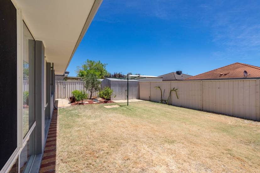 88 Shannon Ramble, GOSNELLS, WA 6110 AUS