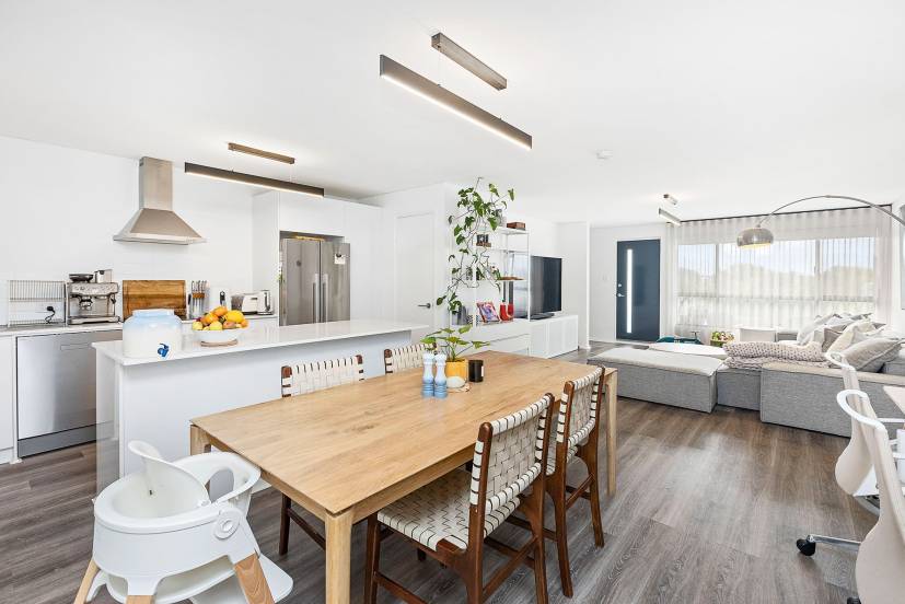 53 Lower Keys Drive, CLARKSON, WA 6030 AUS