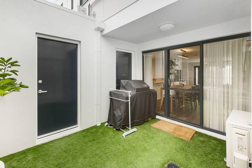 53 Lower Keys Drive, CLARKSON, WA 6030 AUS