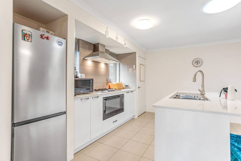 100 Gallipoli Avenue, BYFORD, WA 6122 AUS