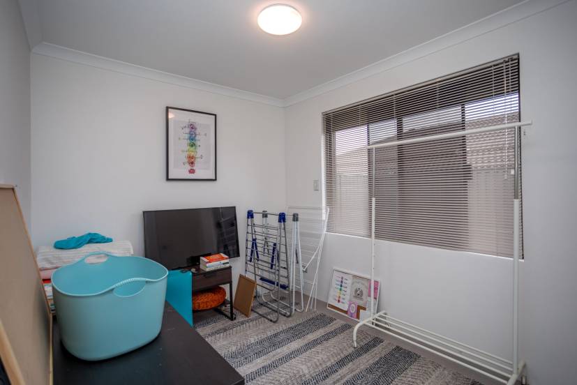 100 Gallipoli Avenue, BYFORD, WA 6122 AUS