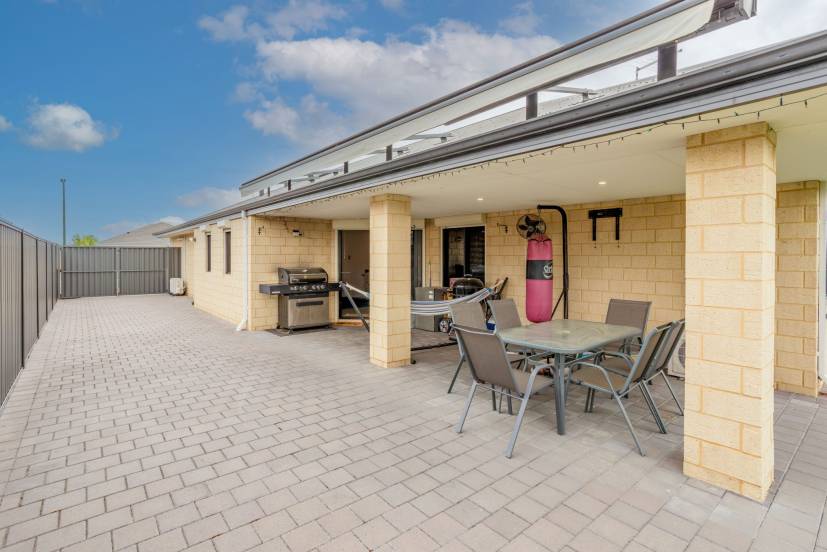 100 Gallipoli Avenue, BYFORD, WA 6122 AUS