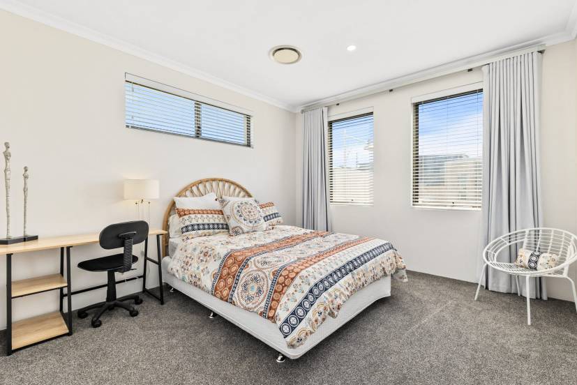 NORTH COOGEE, WA 6163 AUS