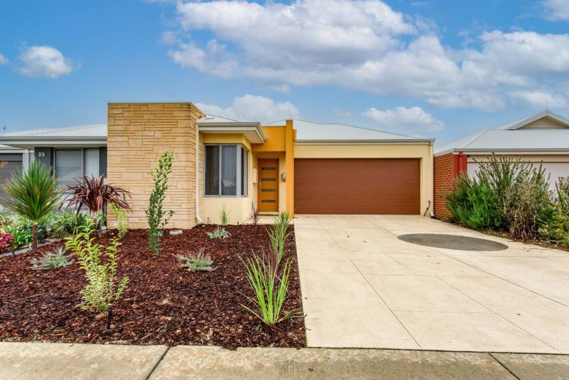 12 Monument Street, HARRISDALE, WA 6112 AUS