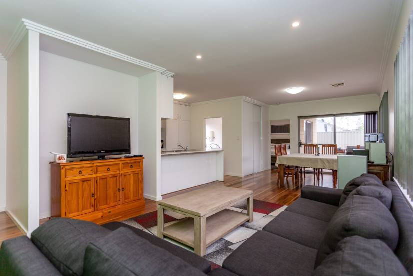12 Monument Street, HARRISDALE, WA 6112 AUS