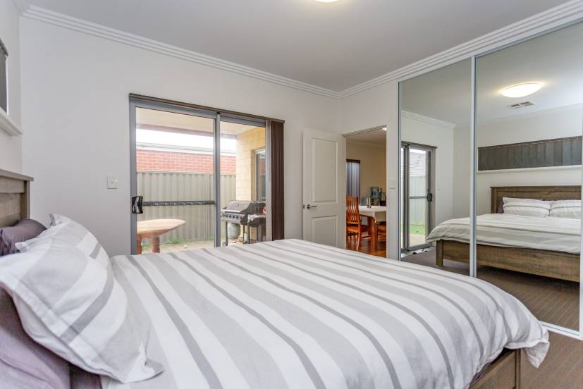 12 Monument Street, HARRISDALE, WA 6112 AUS