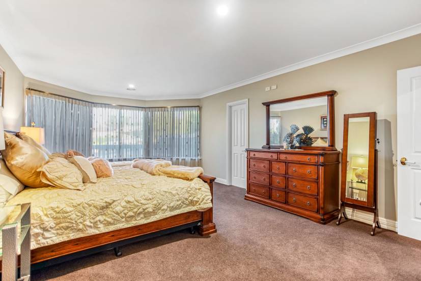 3 Serena Grove, MOUNT NASURA, WA 6112 AUS