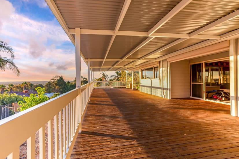 3 Serena Grove, MOUNT NASURA, WA 6112 AUS