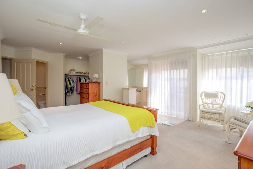 2 Nolan Avenue, SOUTHERN RIVER, WA 6110 AUS