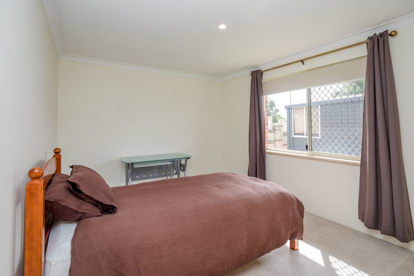 2 Nolan Avenue, SOUTHERN RIVER, WA 6110 AUS