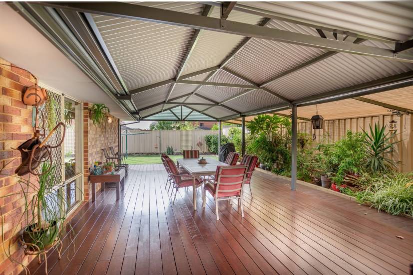 2 Nolan Avenue, SOUTHERN RIVER, WA 6110 AUS